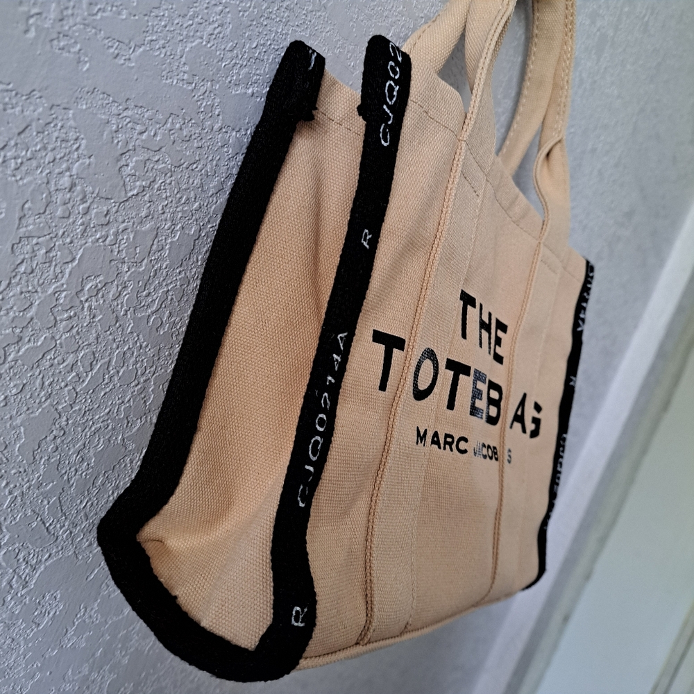 Marc Jacobs The Jacquard Small Tote Bag - Picture 3 of 6